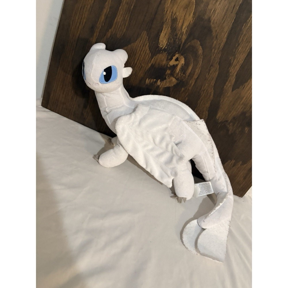 Light Fury Dreamworks How to Train Your Dragon 17" Plush Toy The Hidden World - Picture 2 of 4